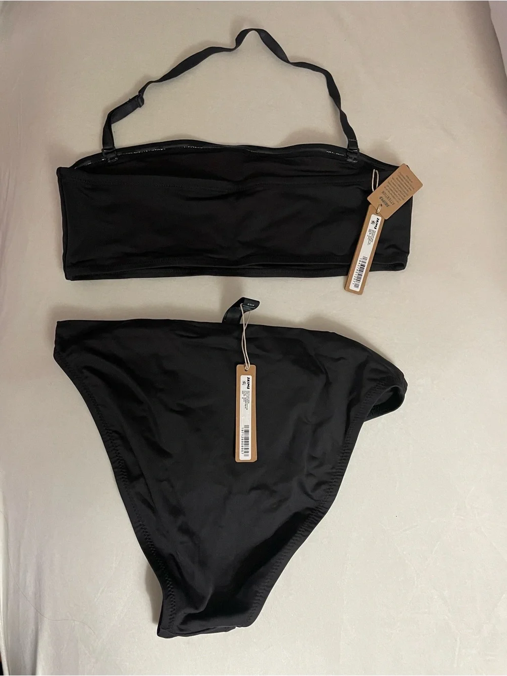 Skims NWT 2PC Onyx Bandeau Halter Bikini Top & High-Rise Bottoms Swimsuit M
